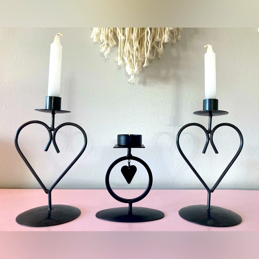 🦋2 For $50🦋Black Heart Candle Holder Set